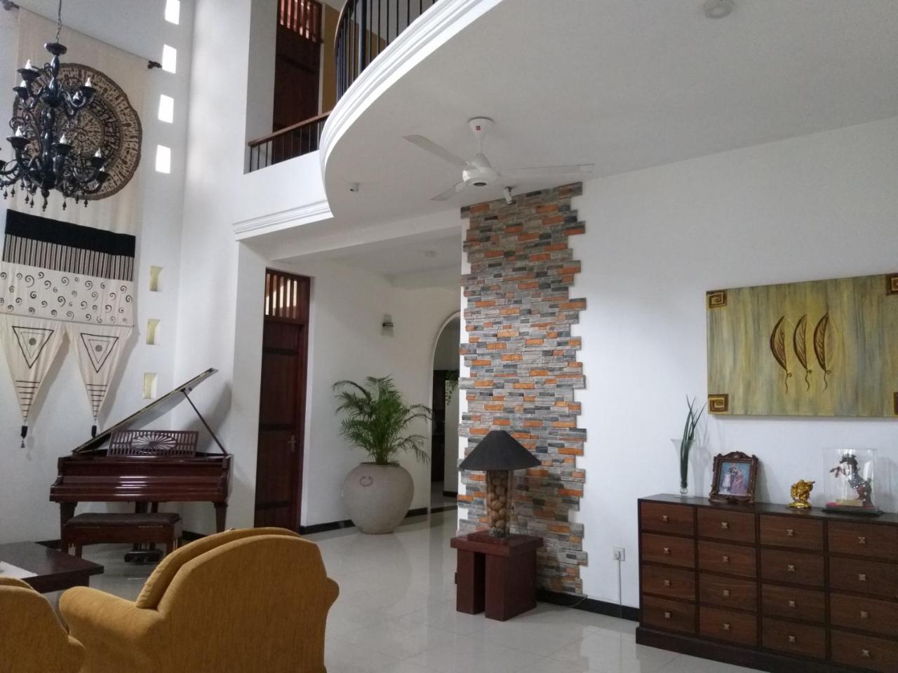 Cosy Nest Home Stay Negombo Eksteriør billede