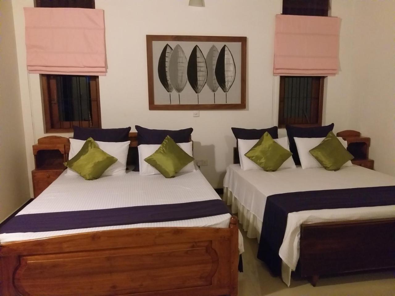 Cosy Nest Home Stay Negombo Værelse billede