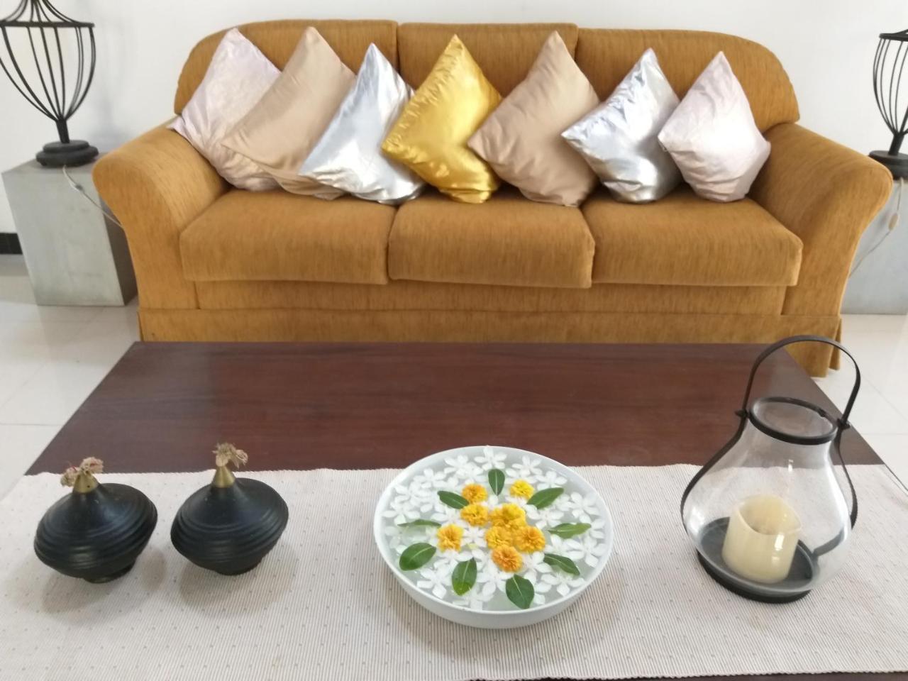 Cosy Nest Home Stay Negombo Værelse billede