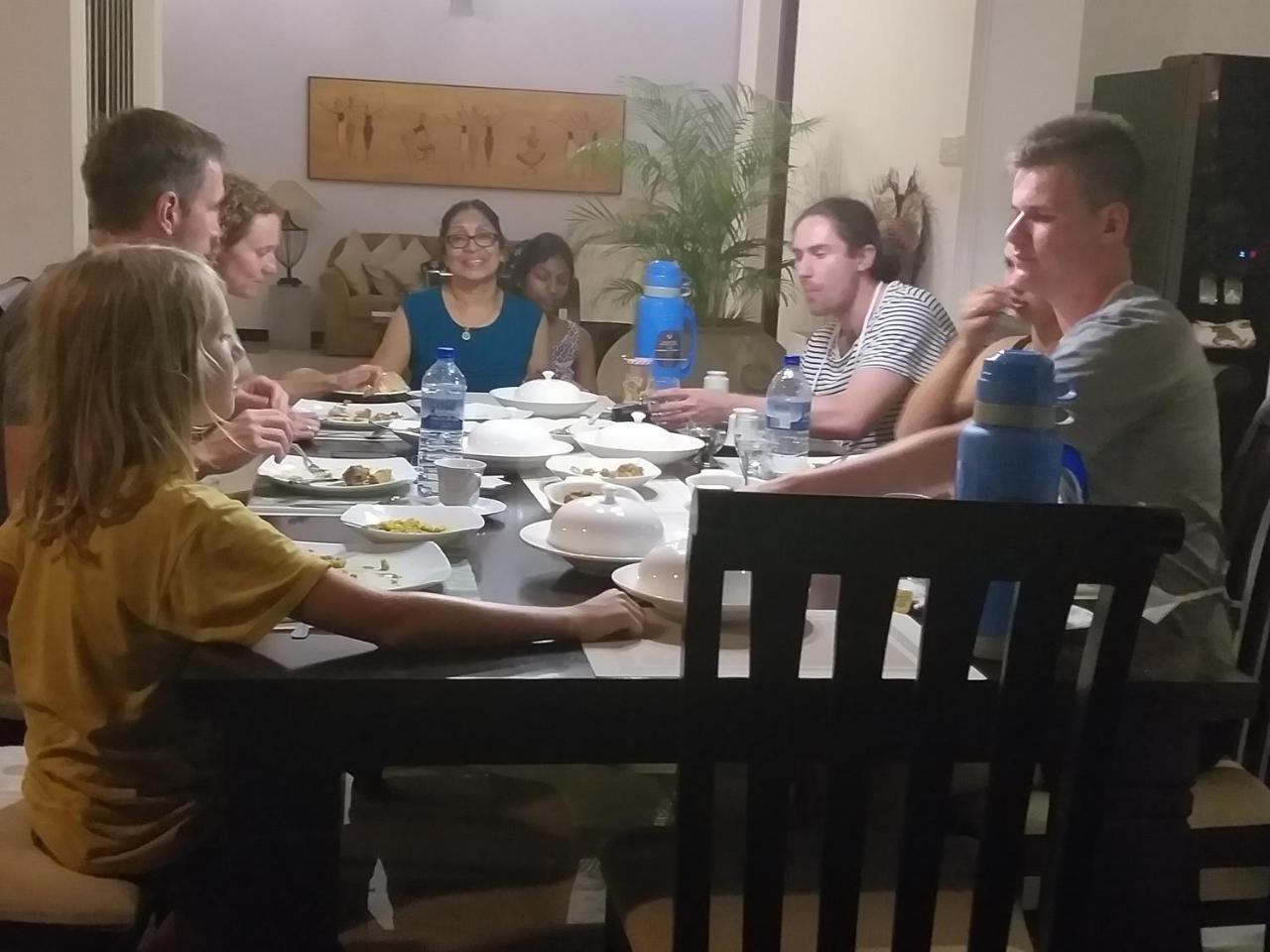 Cosy Nest Home Stay Negombo Eksteriør billede